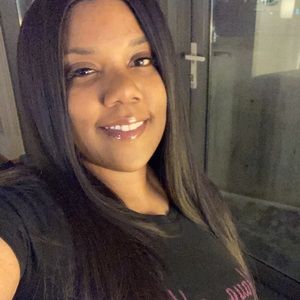 Meet your Posher, Maya